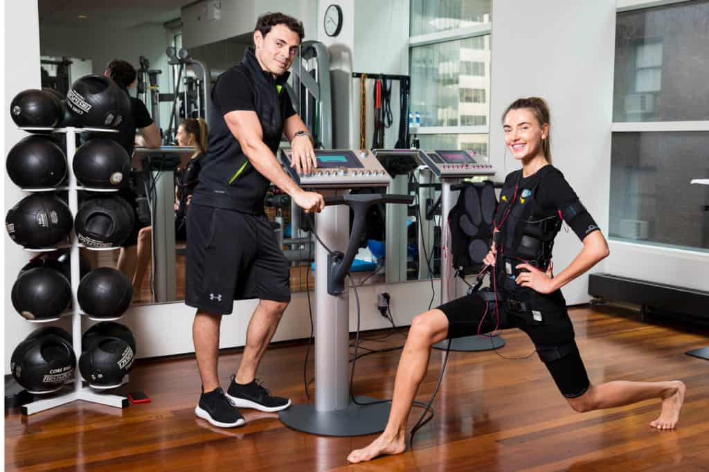 Mo Elzomor with supermodel Alina Baikova in gym